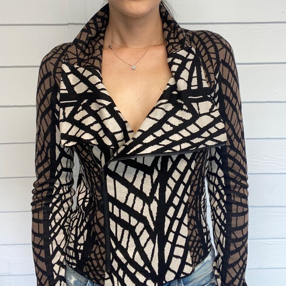 BCBGMaxAzria Eva bomber style jacket - Picture 10 of 13